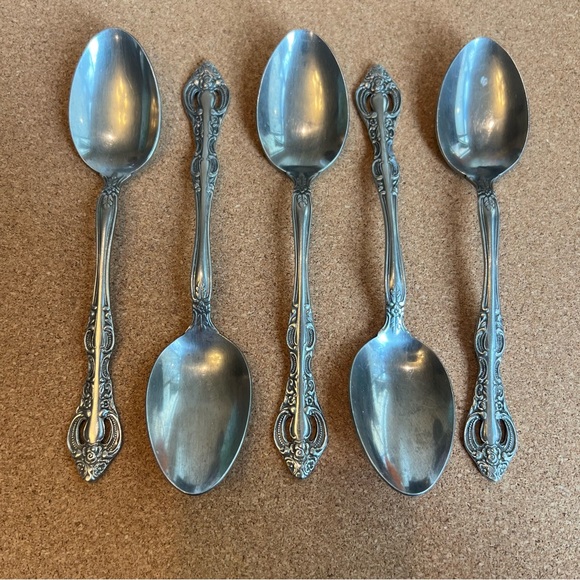 National Silver Co Dynasty II 5 Oval Place Spoons Pierced Stainless Flatware - Picture 1 of 5